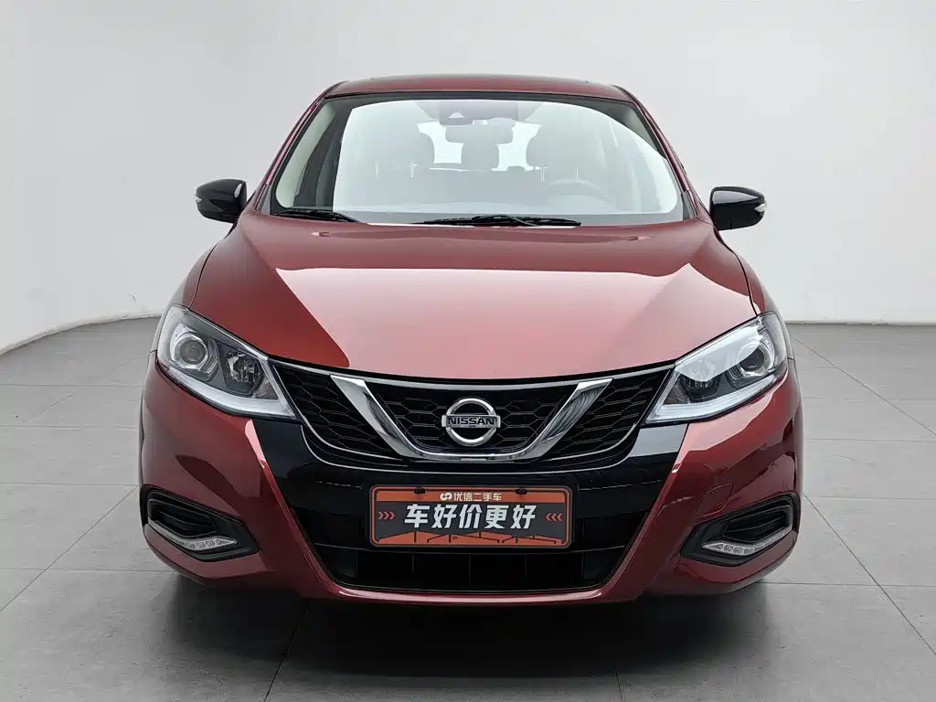 Nissan Tiida — миниатюра 3