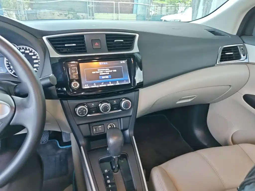Nissan Sylphy — миниатюра 10