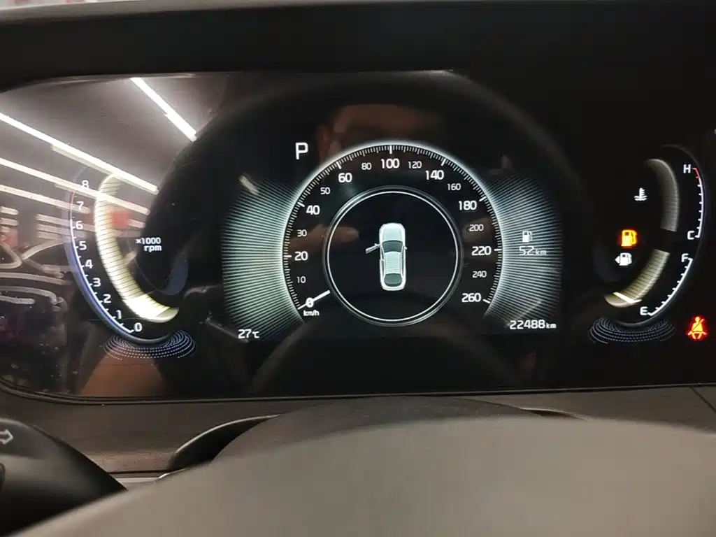 Kia K5 — миниатюра 12