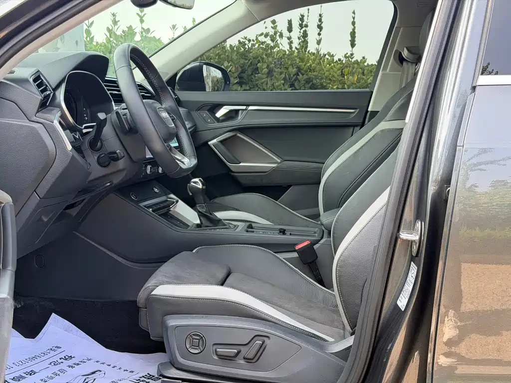 Audi Q3 — миниатюра 4