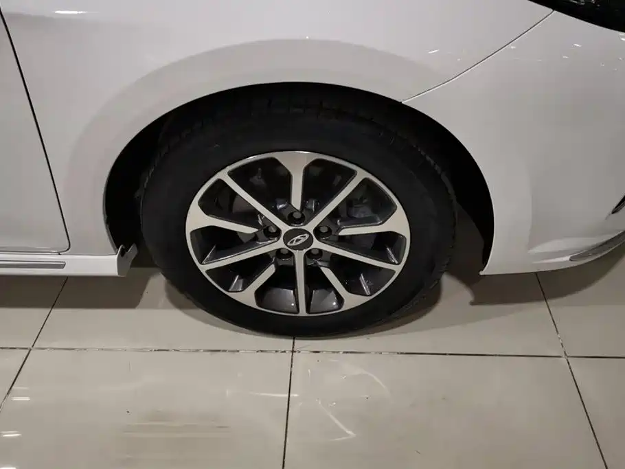 Chery Arrizo GX — миниатюра 6