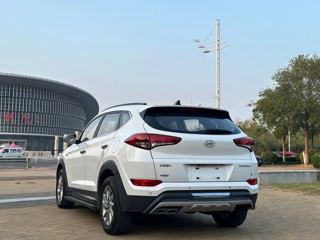 Hyundai Tucson — миниатюра 6