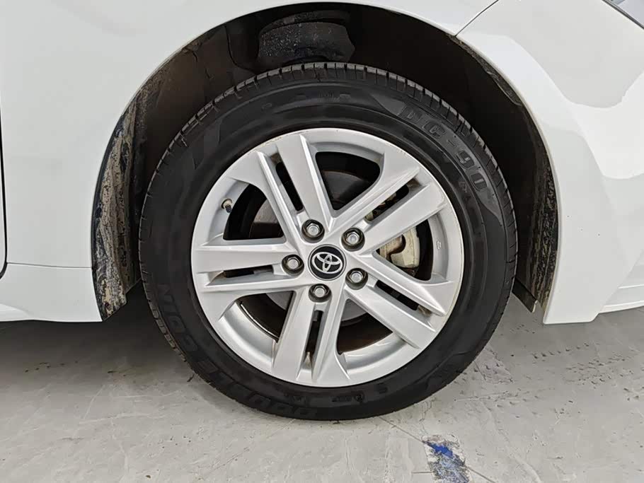 Toyota Levin 1.2 л 2021 г. Белый, пробег 22799 км