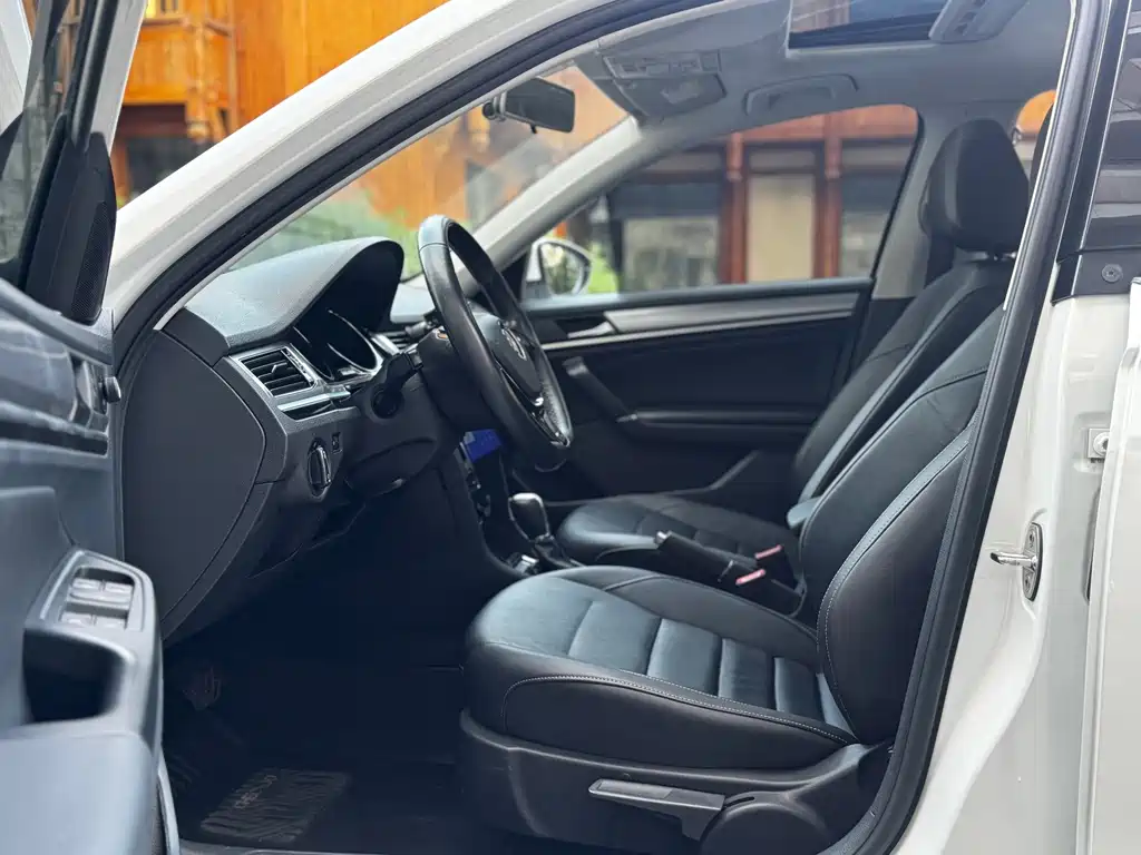 Volkswagen Bora — миниатюра 11