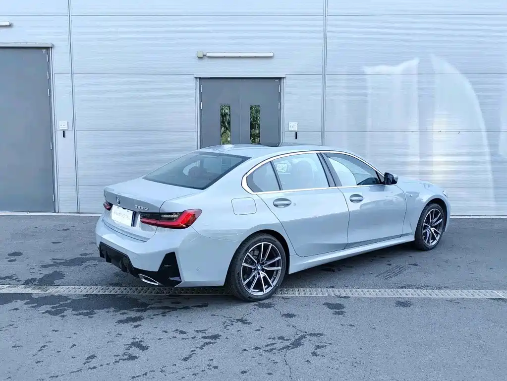BMW 3 Series — миниатюра 14