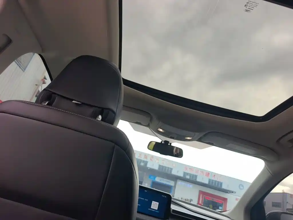 Ford Edge — миниатюра 18