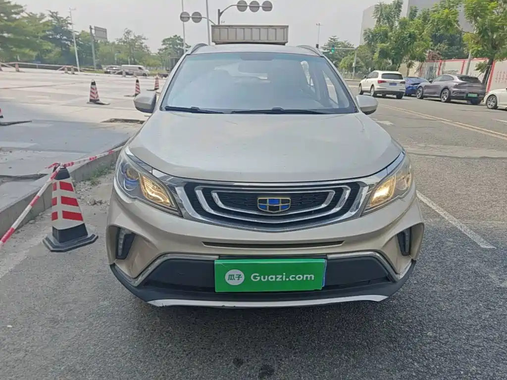Geely Vision X3 — миниатюра 3