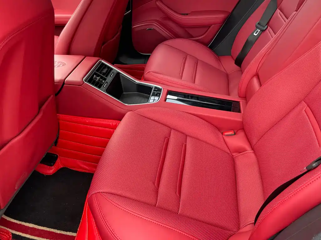 Porsche Panamera — миниатюра 10