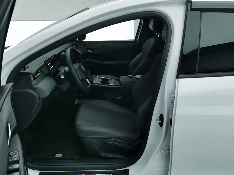 BYD Qin PLUS — миниатюра 9