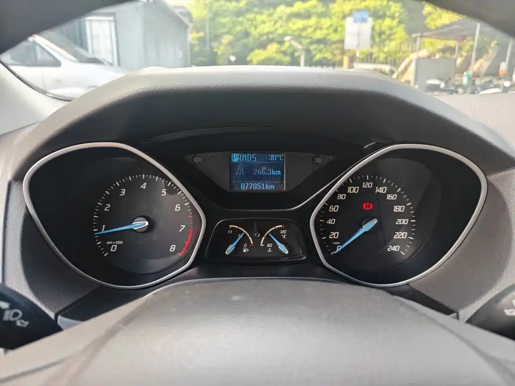 Ford Focus — миниатюра 12