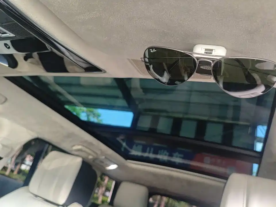 Land Rover Sport — миниатюра 13