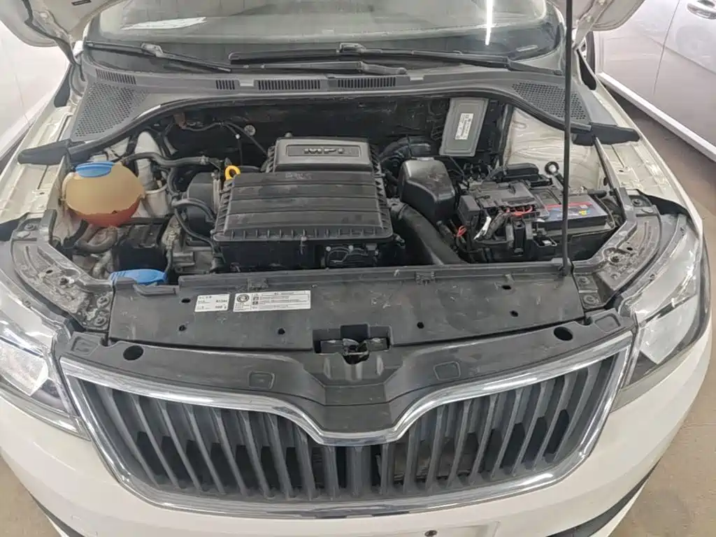 Skoda Rapid Spaceback — миниатюра 20