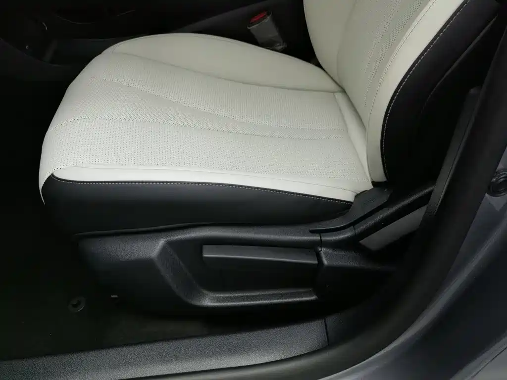 BYD Seal 05 DM-i — миниатюра 20