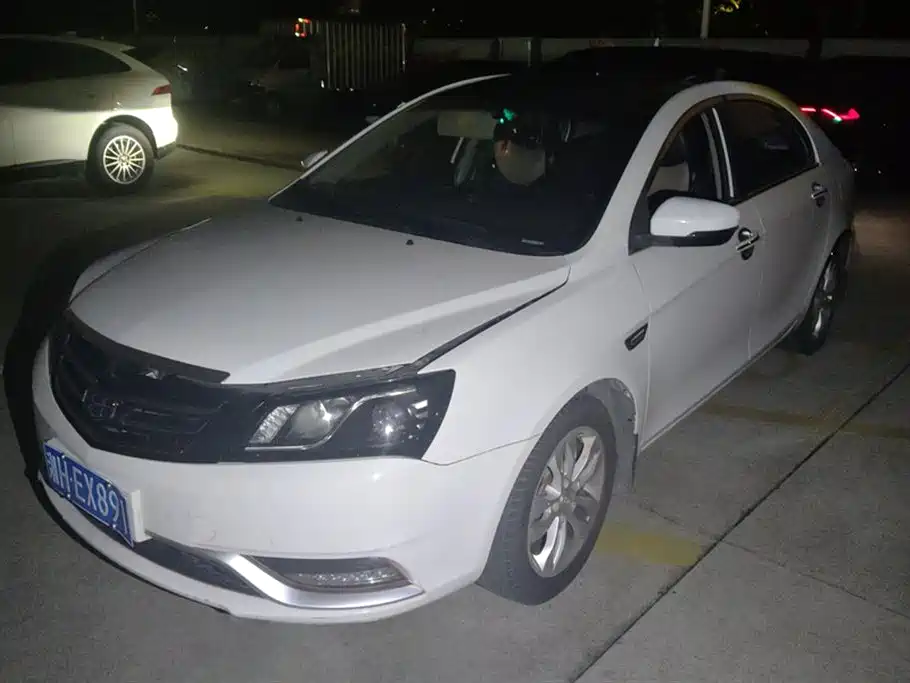 Geely Emgrand 2016