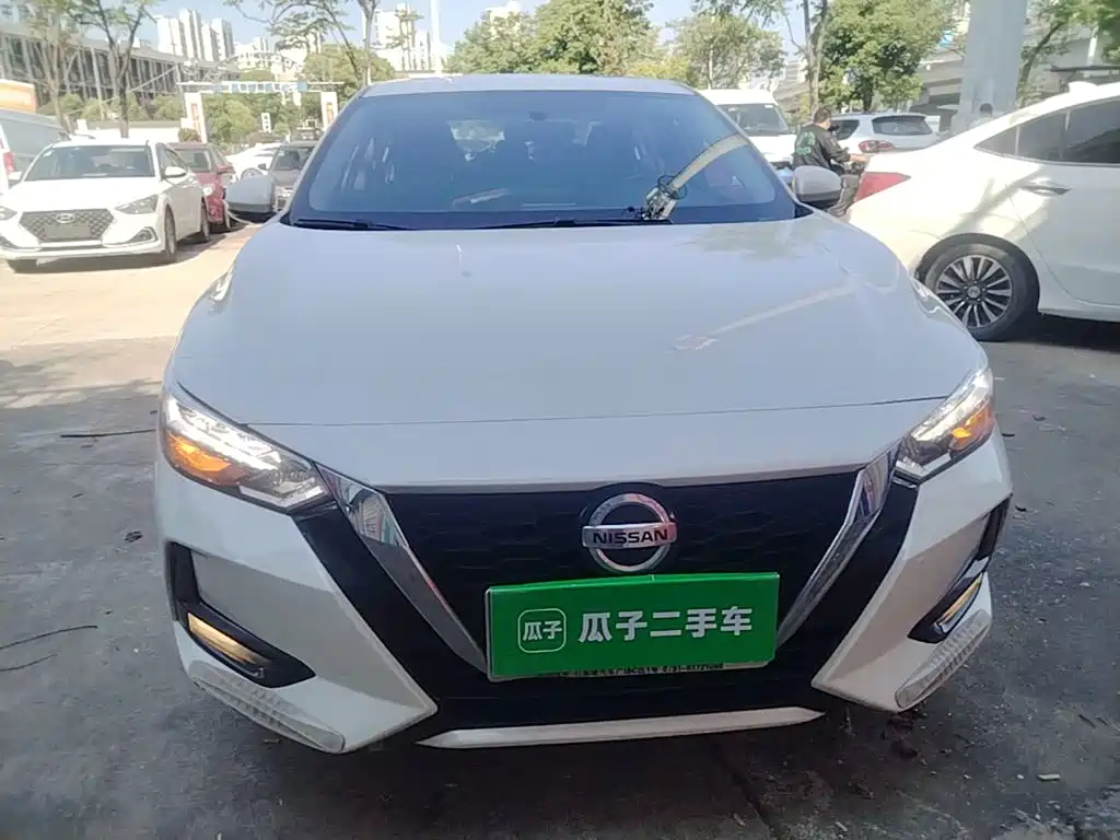 Nissan Sylphy 2020 1.6L XL CVT Enjoy