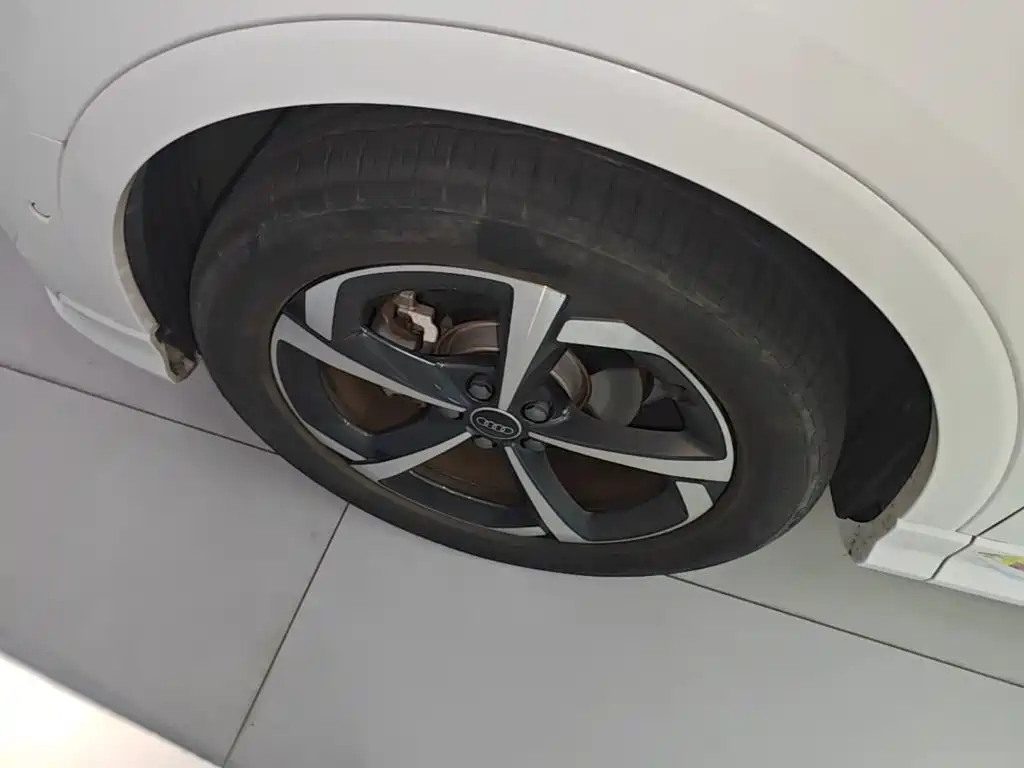 Audi Q3 — миниатюра 23