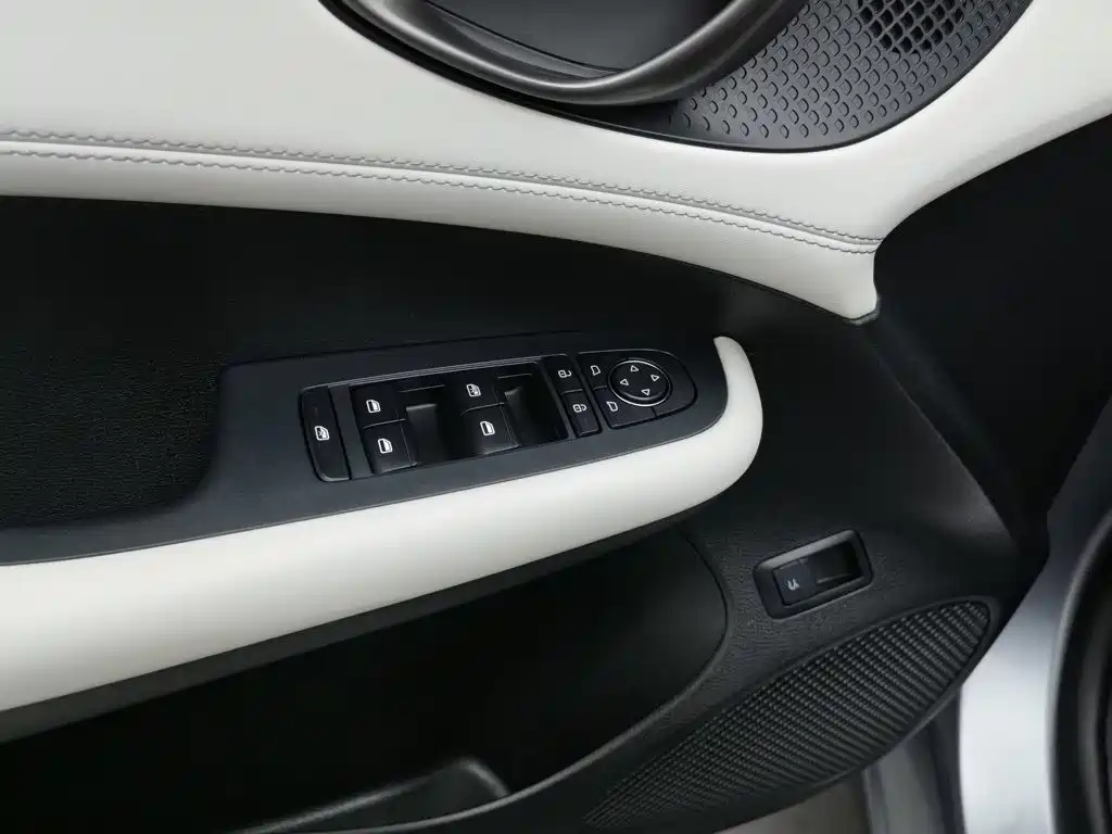 BYD Seal 05 DM-i — миниатюра 9