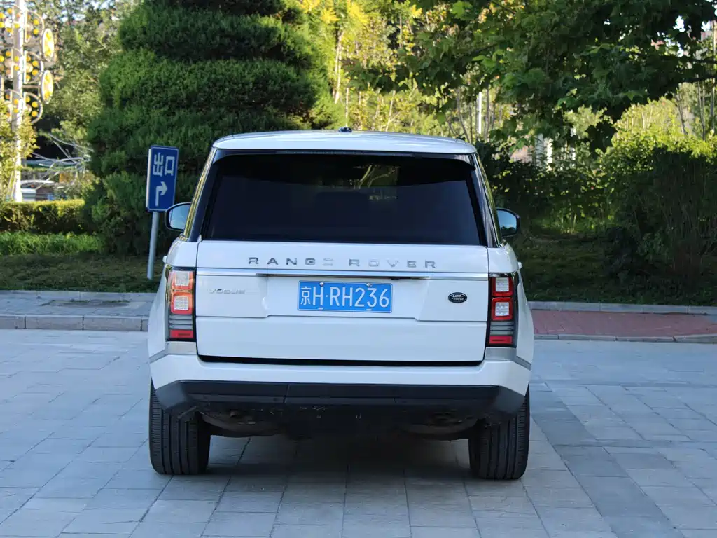 Land Rover Range Rover — миниатюра 5
