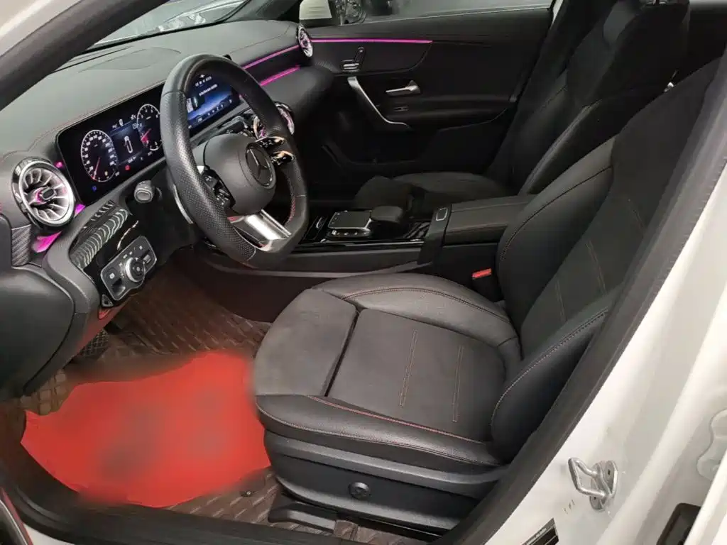 Mercedes-Benz A-Class — миниатюра 15