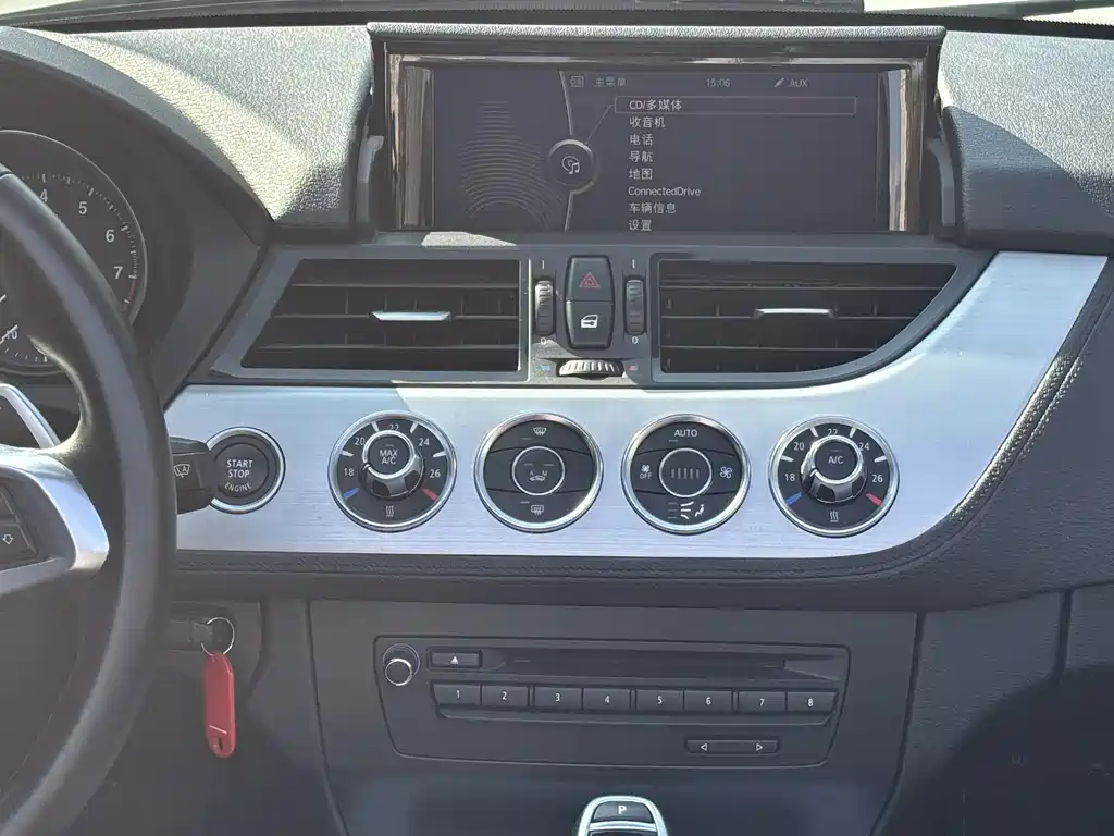 BMW Z4 — миниатюра 9