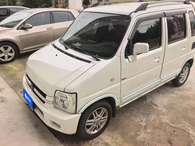 Suzuki Landy