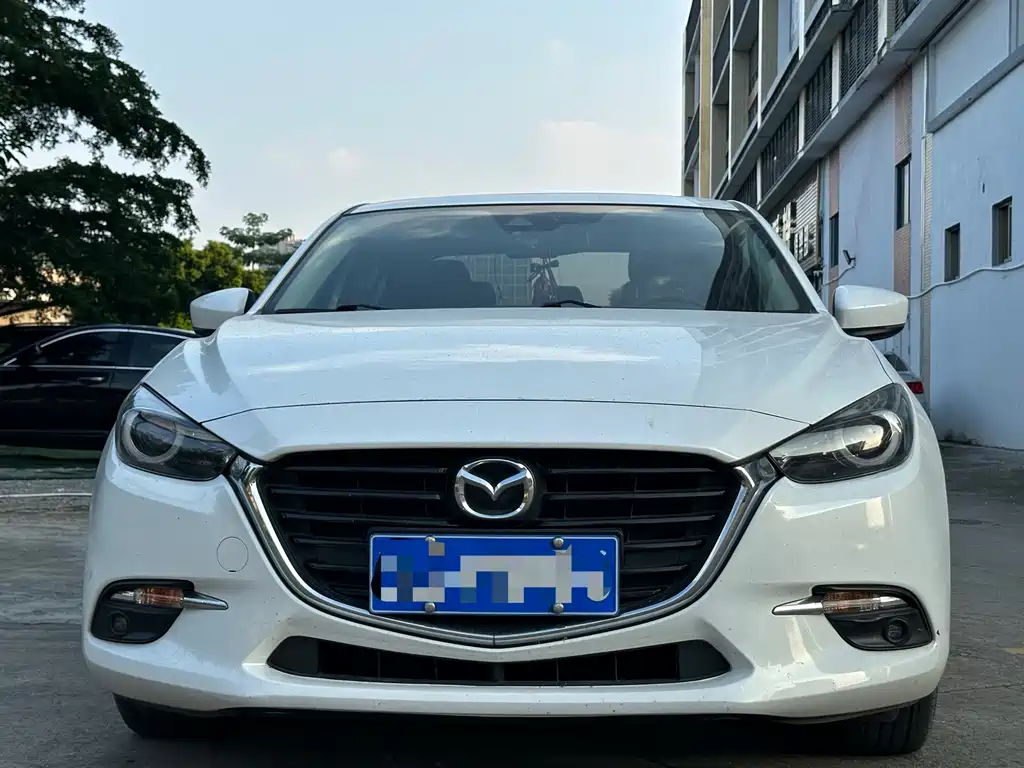 Mazda 3 Axela — миниатюра 2