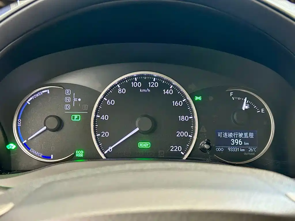 Lexus CT — миниатюра 13