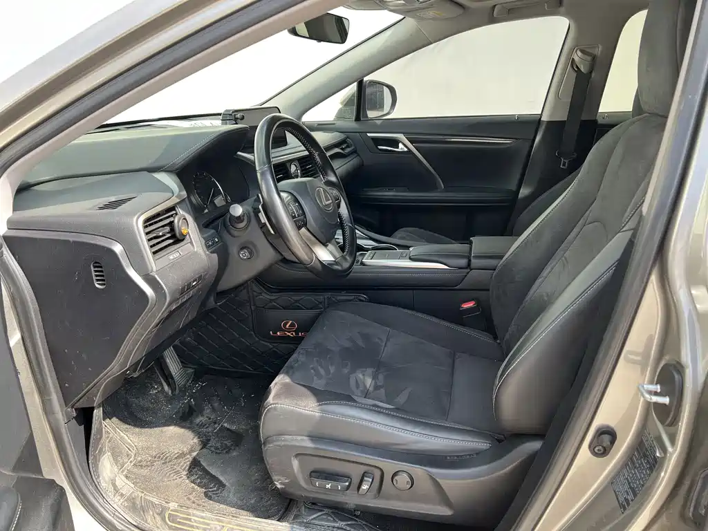 Lexus RX — миниатюра 9