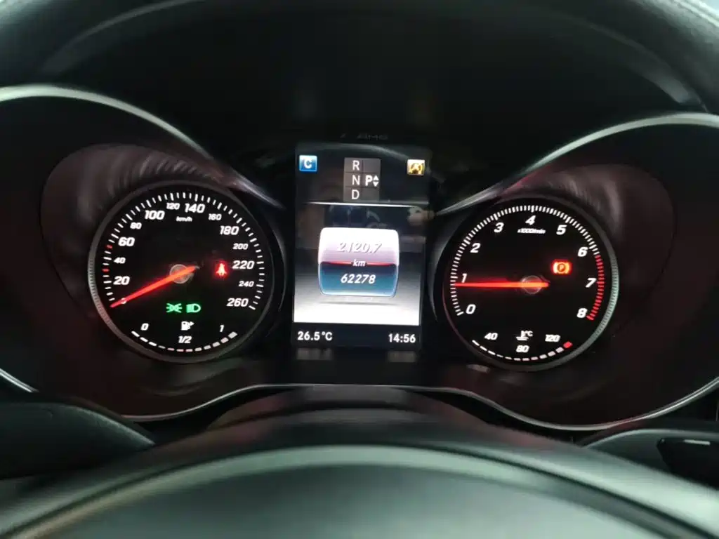 Mercedes-Benz C-Class — миниатюра 12