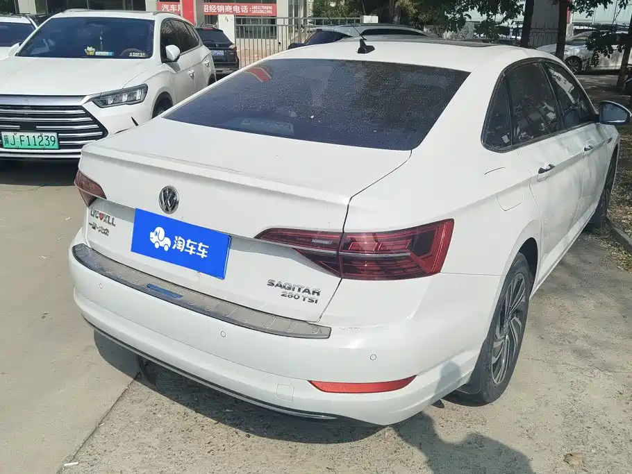 Volkswagen Sagitar — миниатюра 3