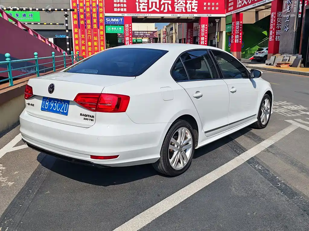 Volkswagen Sagitar — миниатюра 5