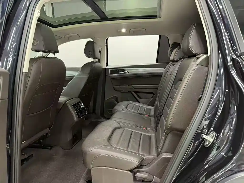 Volkswagen Teramont — миниатюра 17