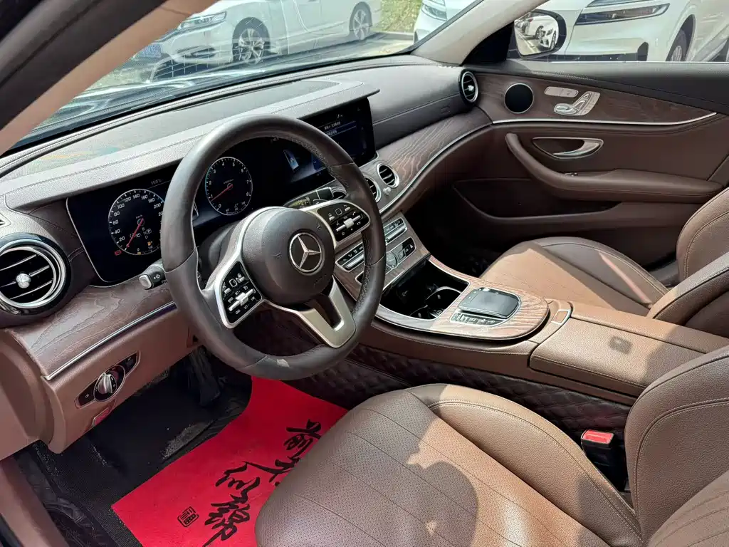 Mercedes-Benz E-Class E 2019 E 300 L Sport Fashion
