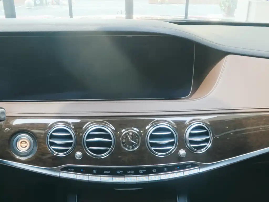 Mercedes-Benz S-Class — миниатюра 15