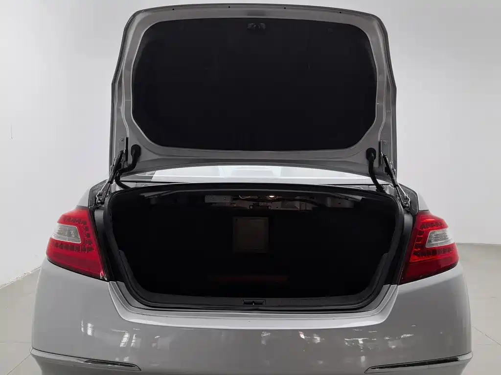 Nissan Teana — миниатюра 16