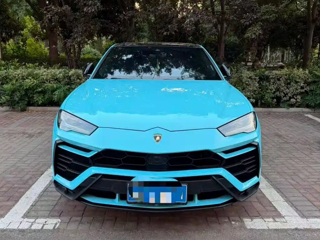 Lamborghini Urus — миниатюра 3
