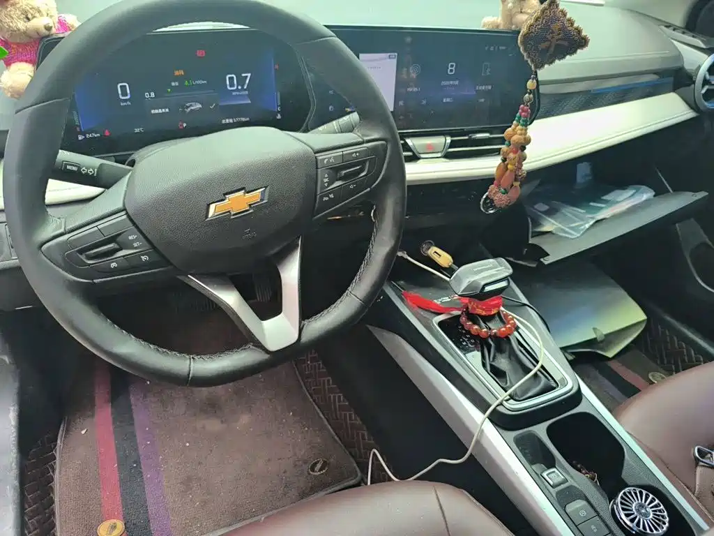 Chevrolet Monza — миниатюра 5