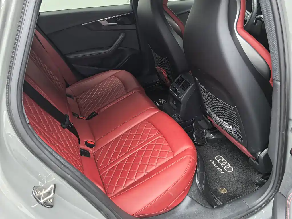 Audi S4 — миниатюра 8