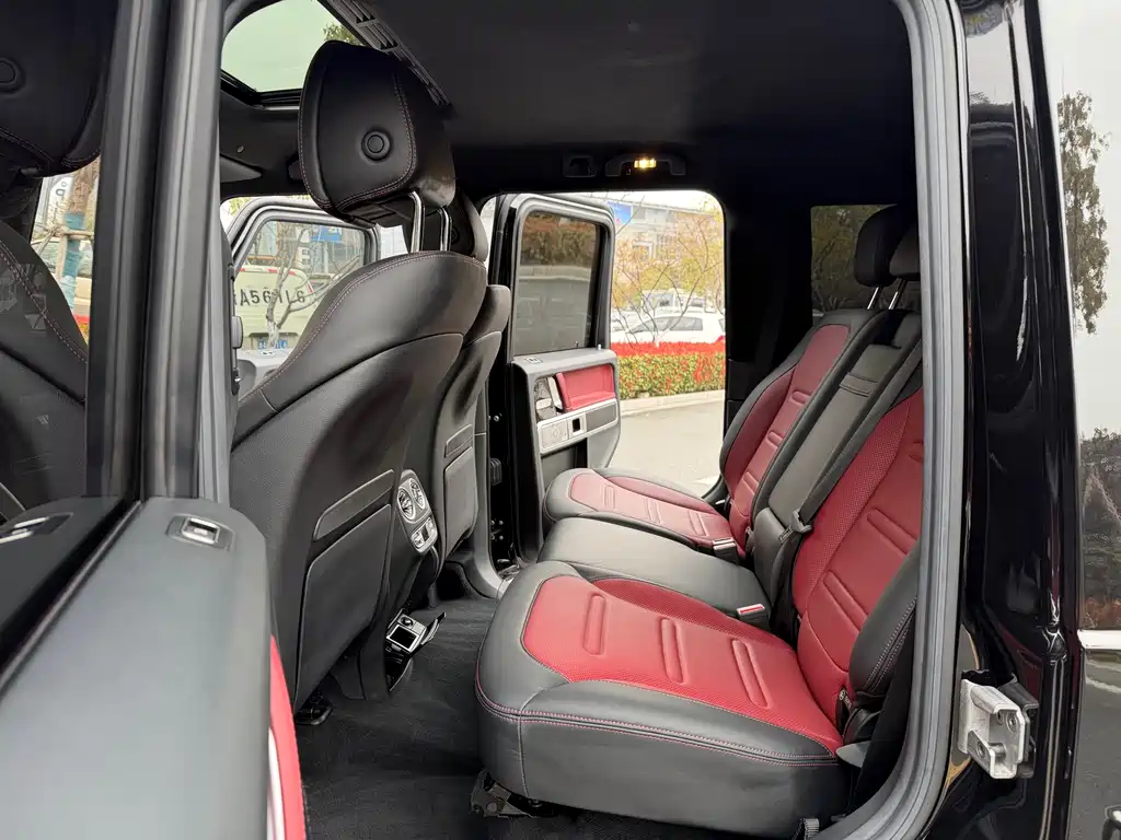 MERCEDES-BENZ G CLASS