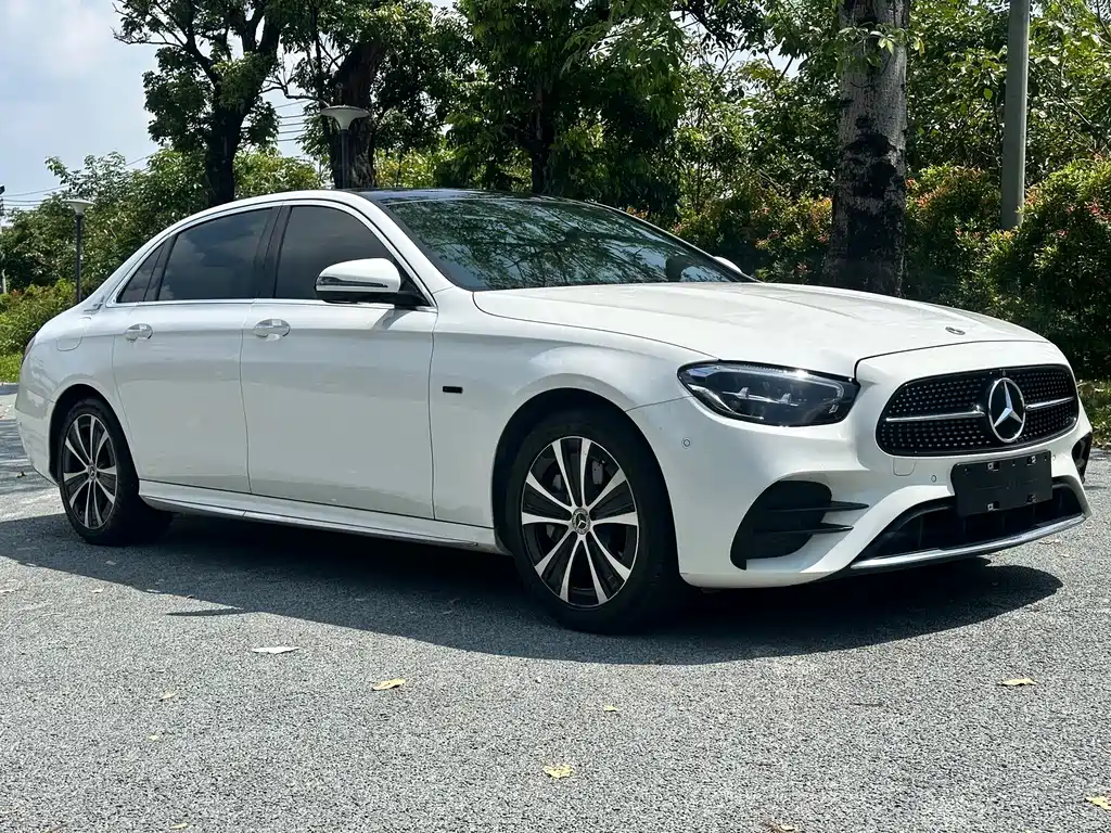 Mercedes-Benz E-Class New Energy — миниатюра 3