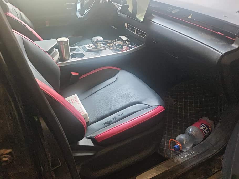 Jetour Jetour Dasheng 1.5 л 2024 г. Чёрный, пробег 15000 км