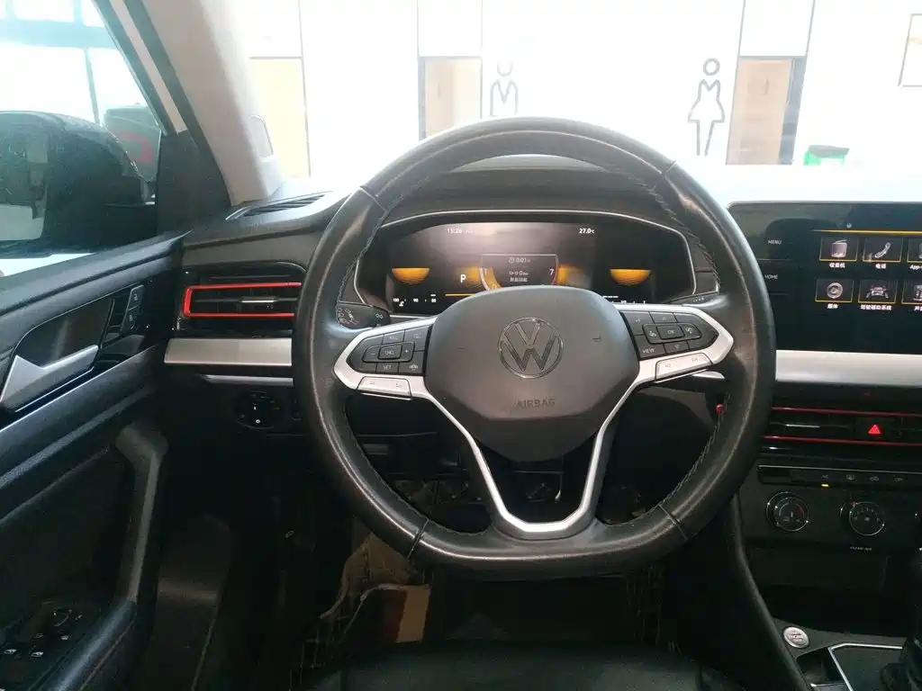 Volkswagen Lavida — миниатюра 11