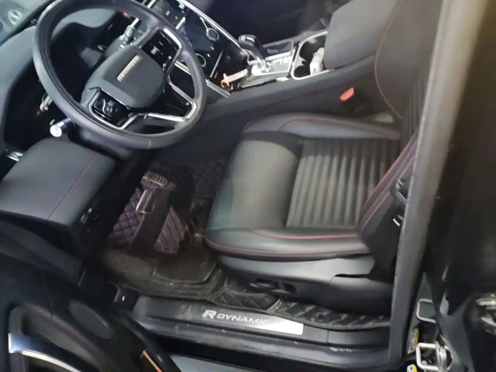 Land Rover Discovery Sport — миниатюра 15