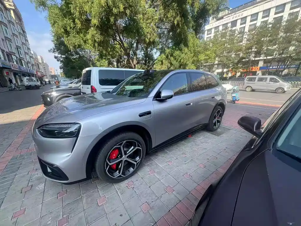 AITO AITO M6