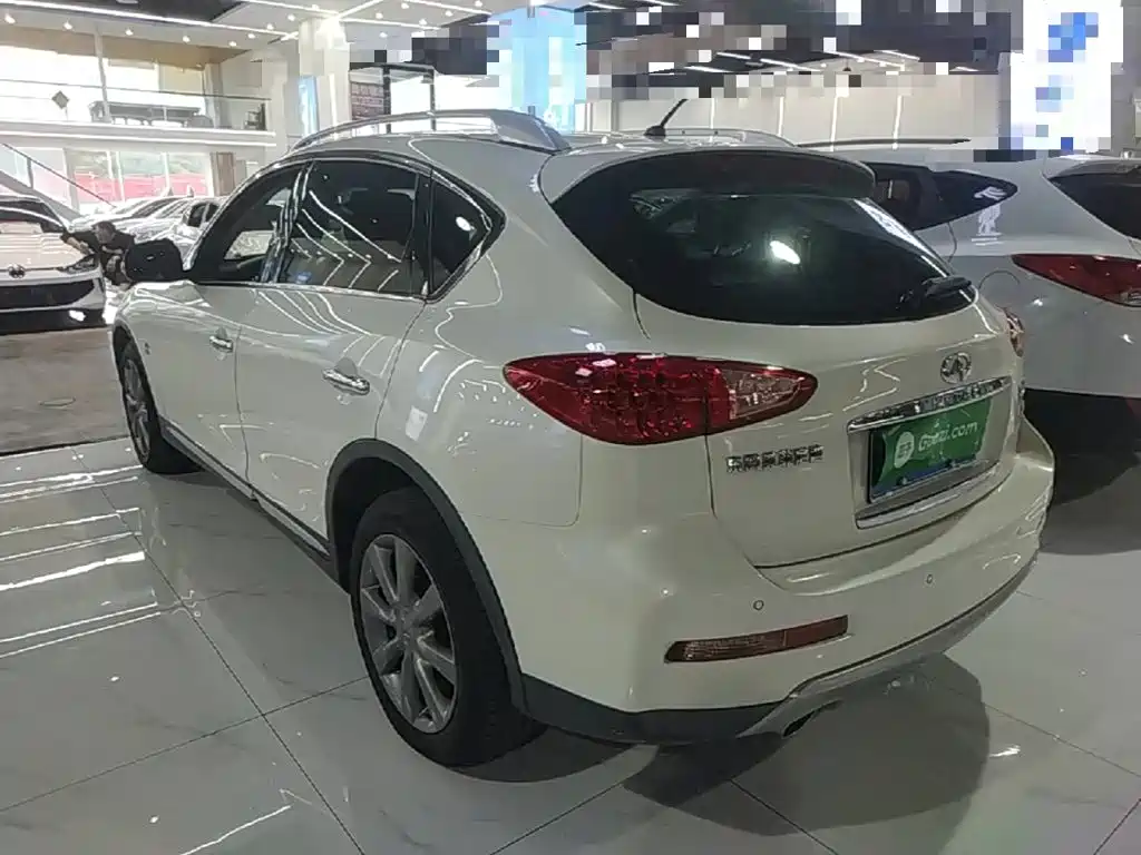 Infiniti QX50 — миниатюра 5