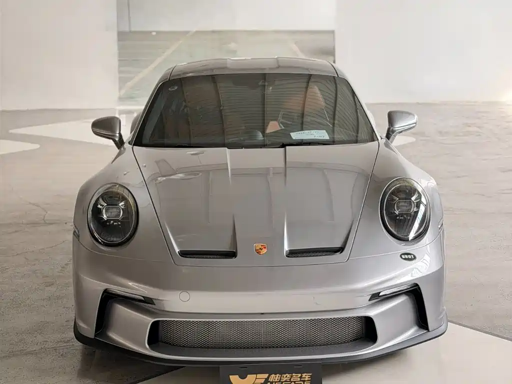 Porsche 911 2024 4.0L MT