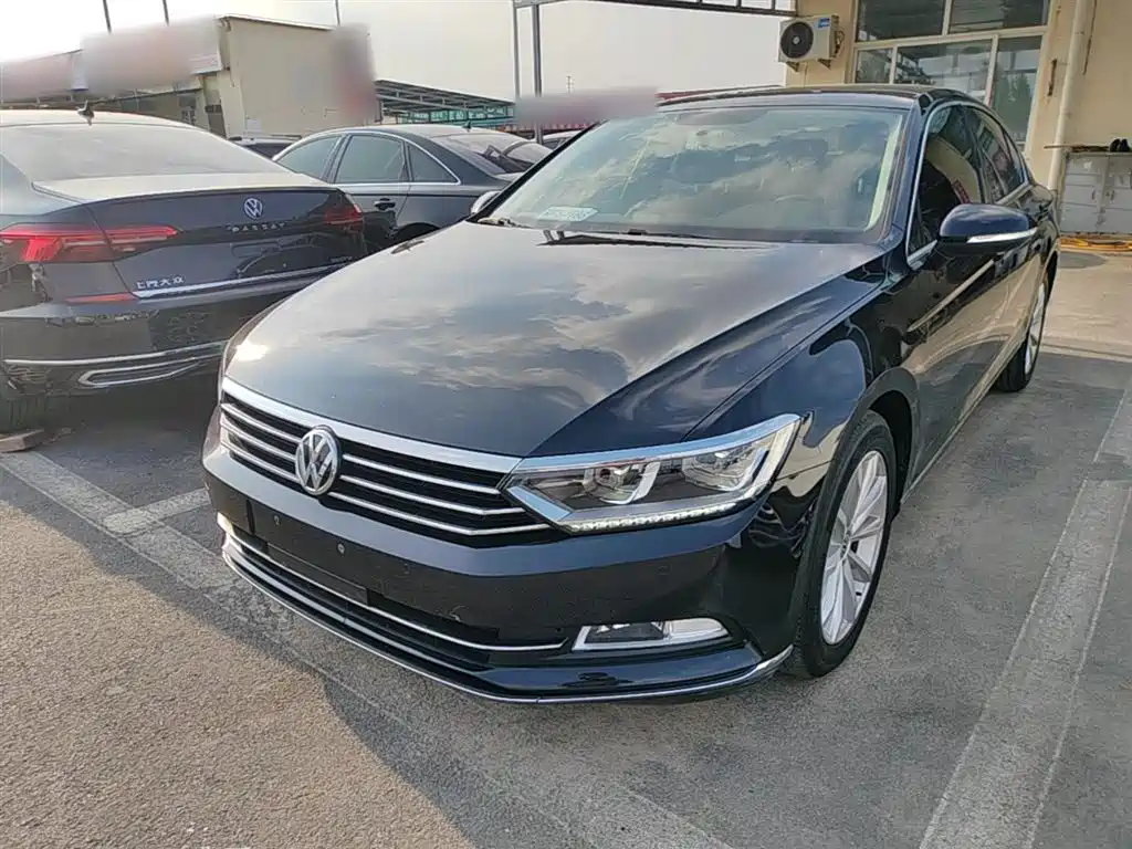 Купить Volkswagen Magotan