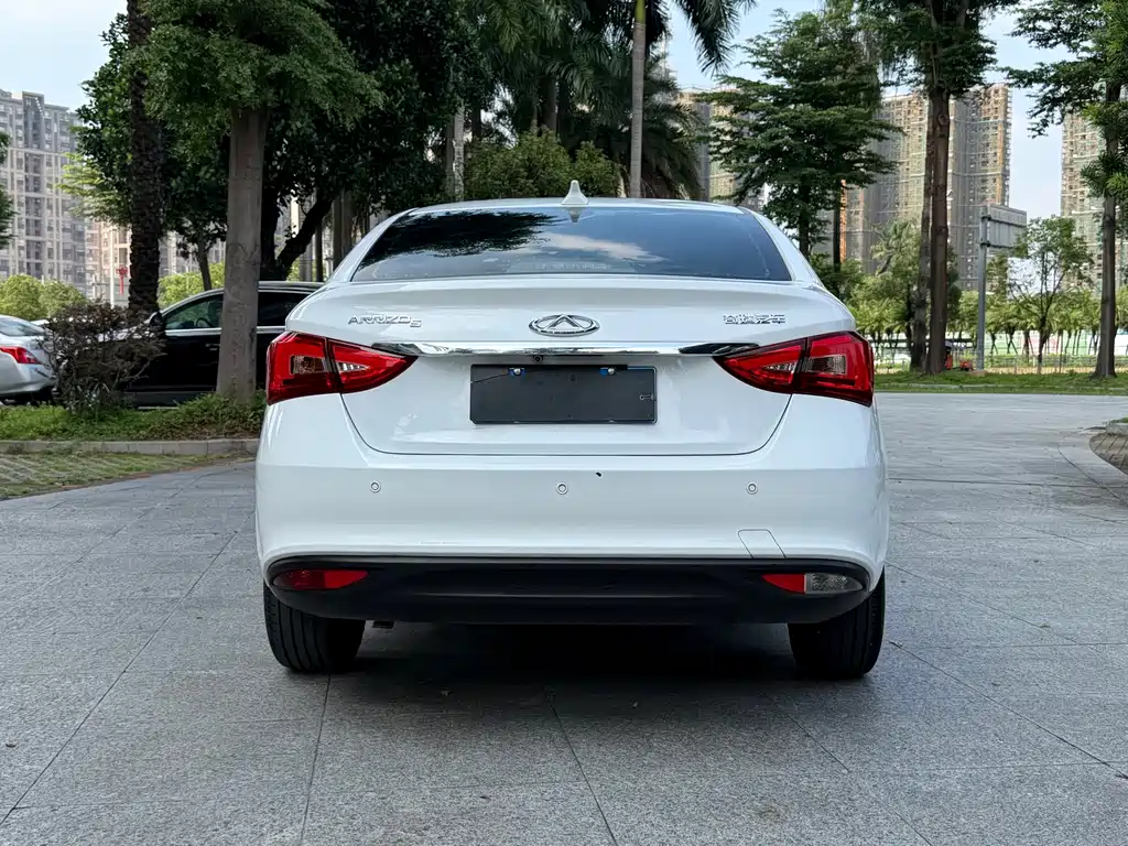 Chery Arrizo 5 — миниатюра 15