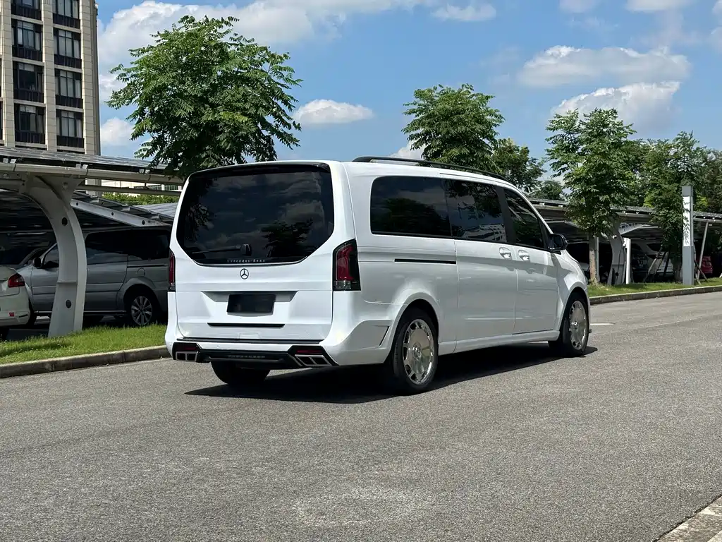 Mercedes-Benz V-Class — миниатюра 4