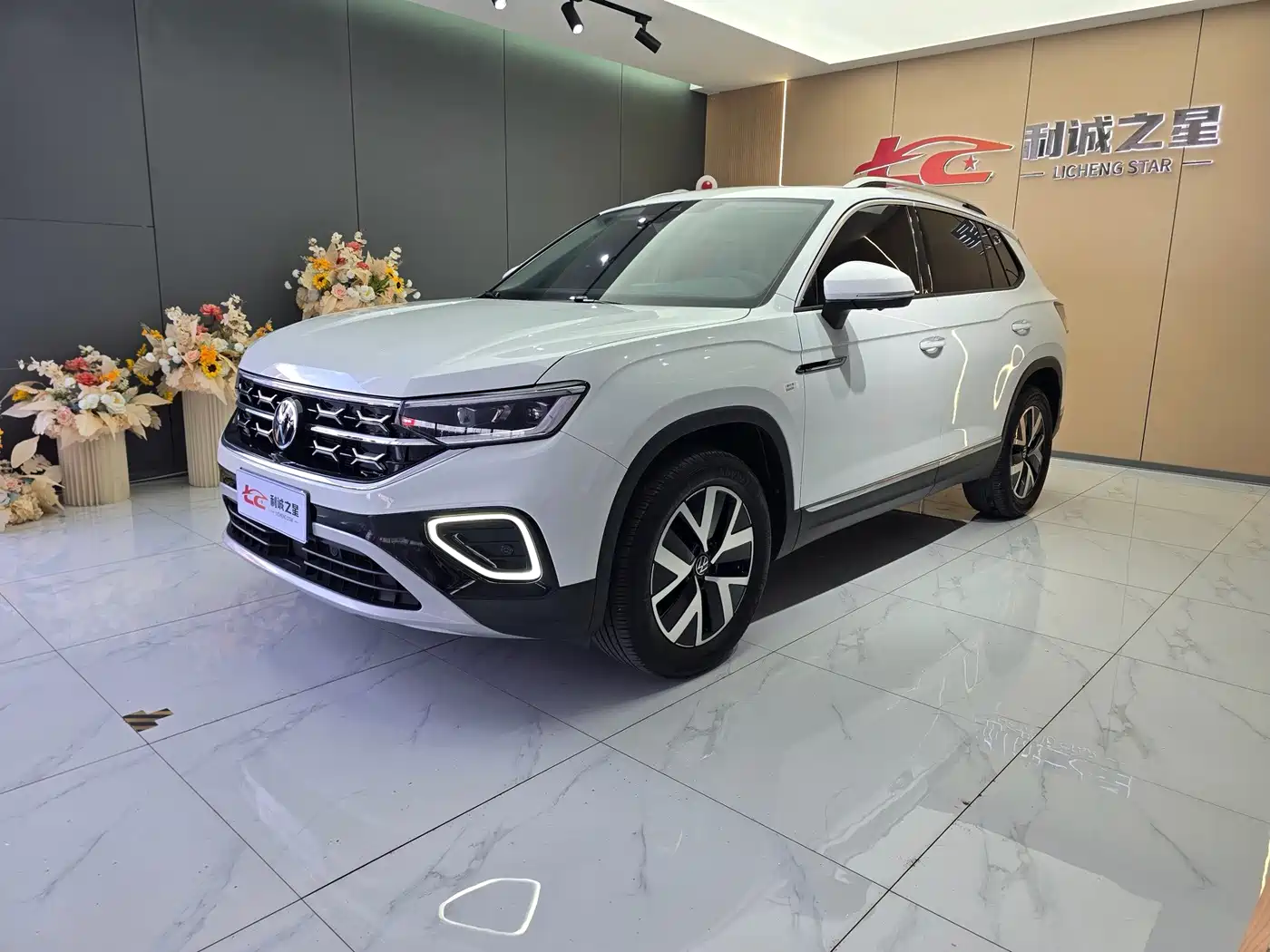 Volkswagen Tayron